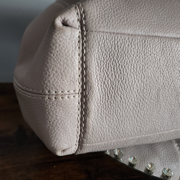 Coach Women's Lexy Taupe Leather Shoulder Bag. EUC - Picture 8 of 15